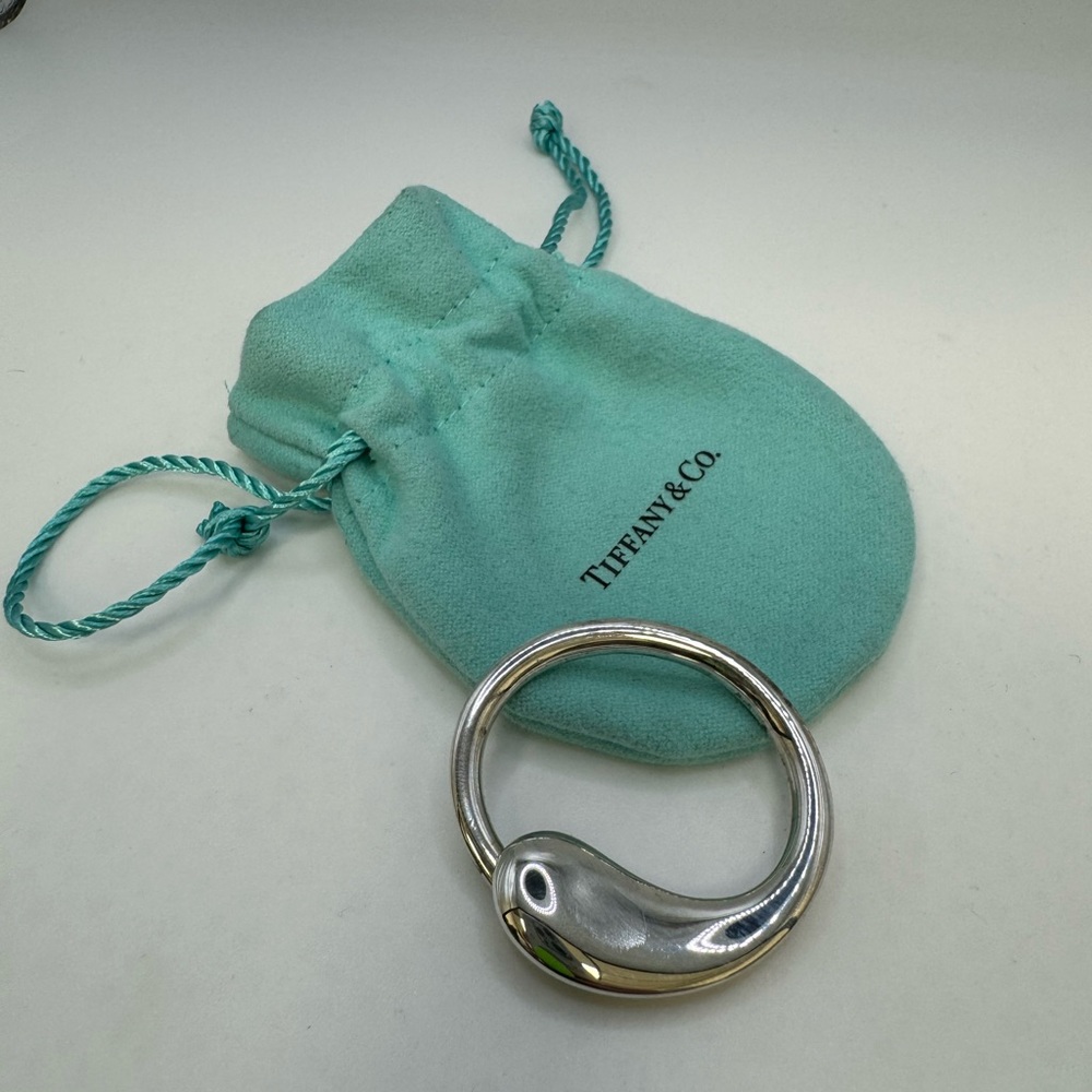 Tiffany & Co eternal circle 925 Sterling silver pendant only - Picture 5 of 10